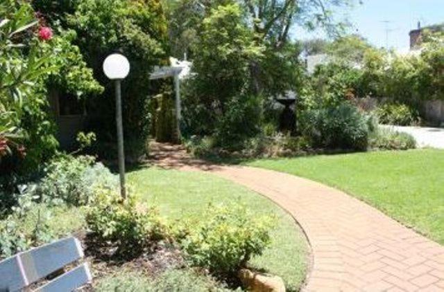 Jacaranda Guest House Busselton Eksteriør bilde