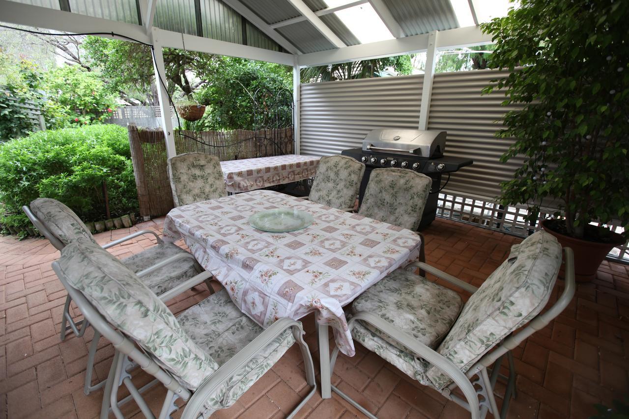 Jacaranda Guest House Busselton Eksteriør bilde